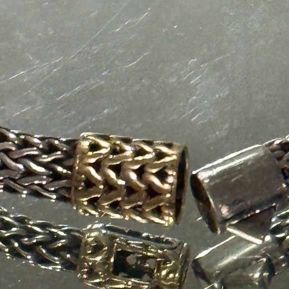 John Hardy 16” 18k/.925 Chain Necklace 8mm - Picture 2 of 4